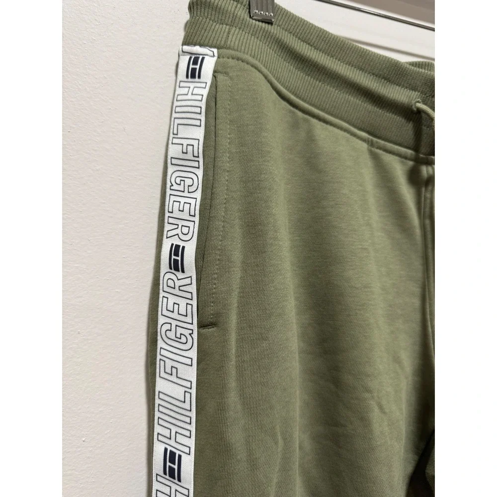 Tommy Hilfiger Sport Mens Olive Green Logo Tape Jogger Sweatpants Small NWT